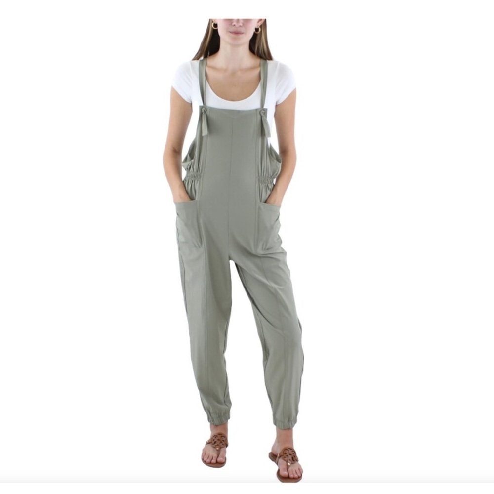 Vanilla Star Women's olive drab Green Lightweight Overalls Size M Spring